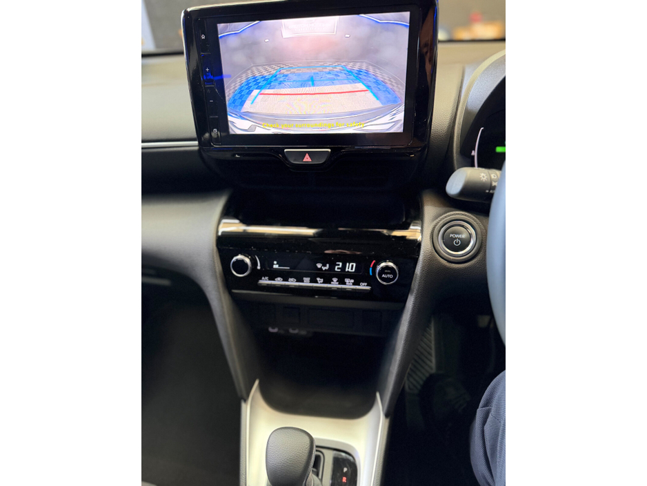 2025 Toyota Yaris Cross - image 21