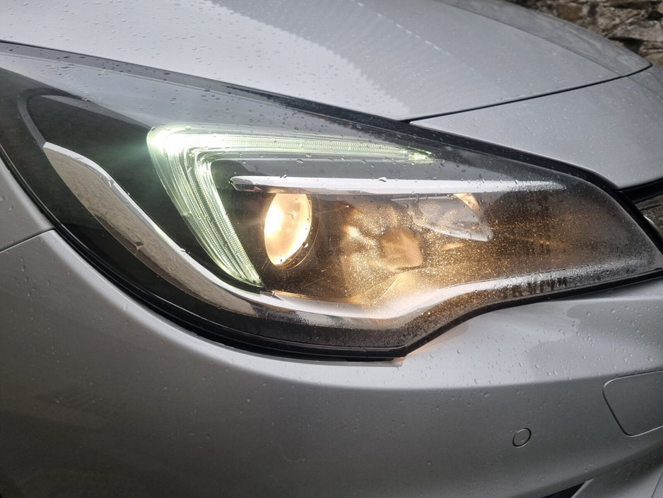 2017 Vauxhall Astra  €5,299