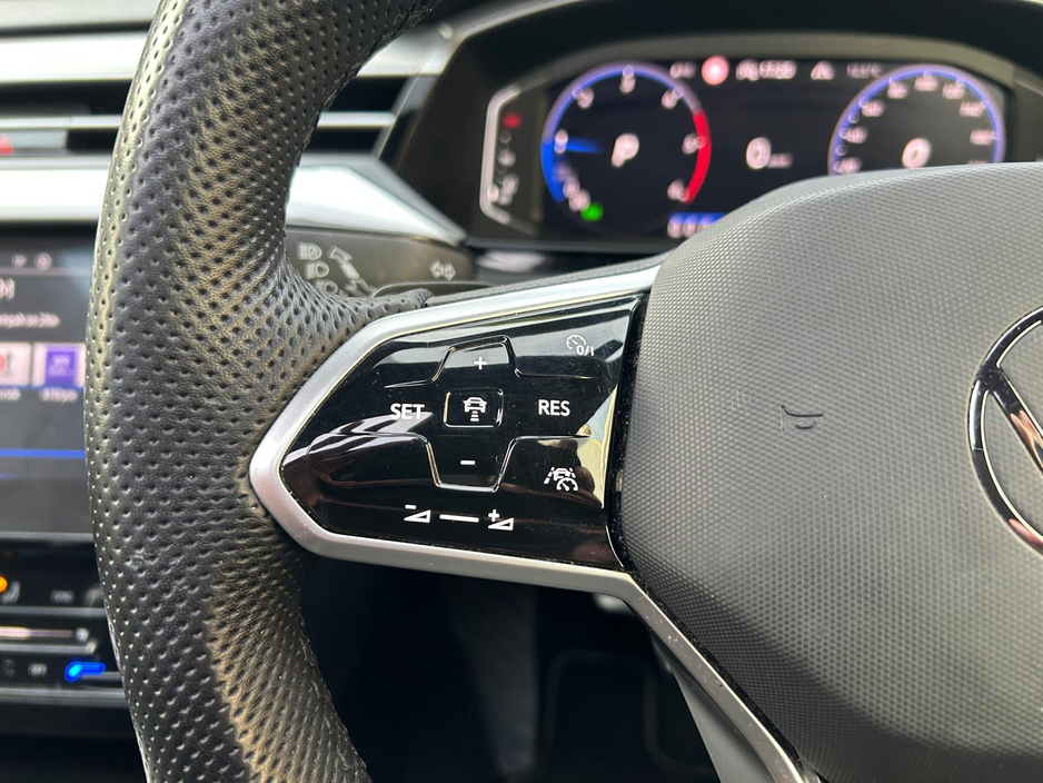 2023 Volkswagen Arteon - image 15