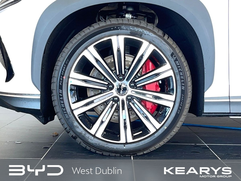 2026 BYD Sealion 7 - image 17