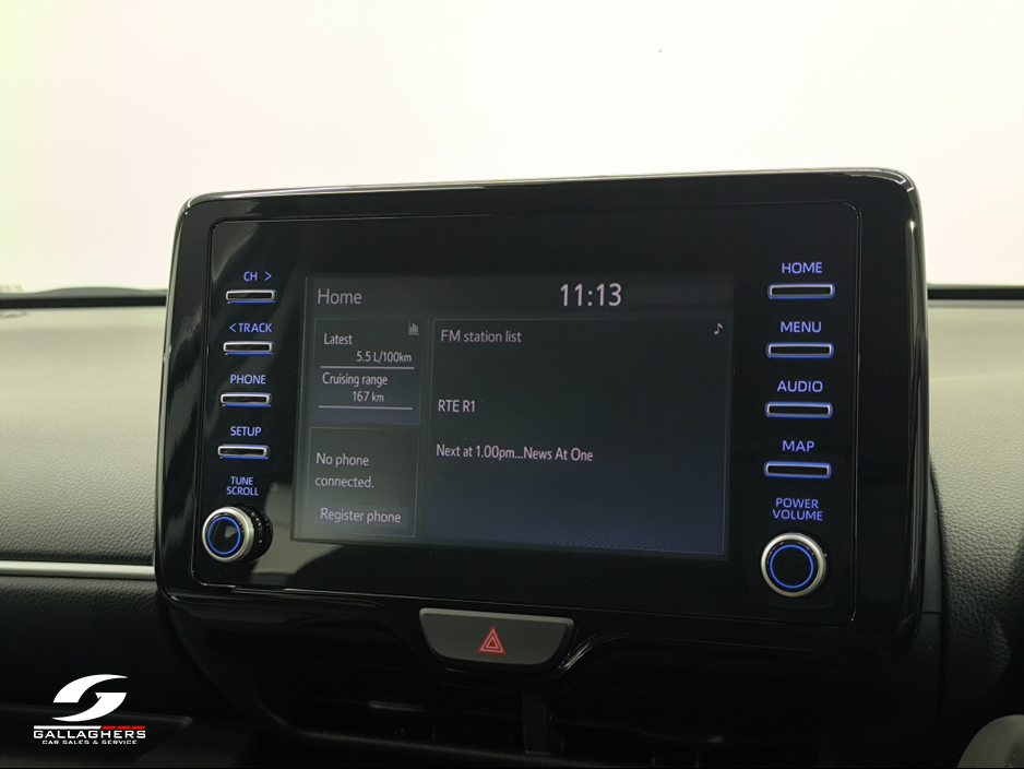 2024 Toyota Yaris (241) LUNA 1.5 PETROL IRISH CAR 1 OWNER €22,495