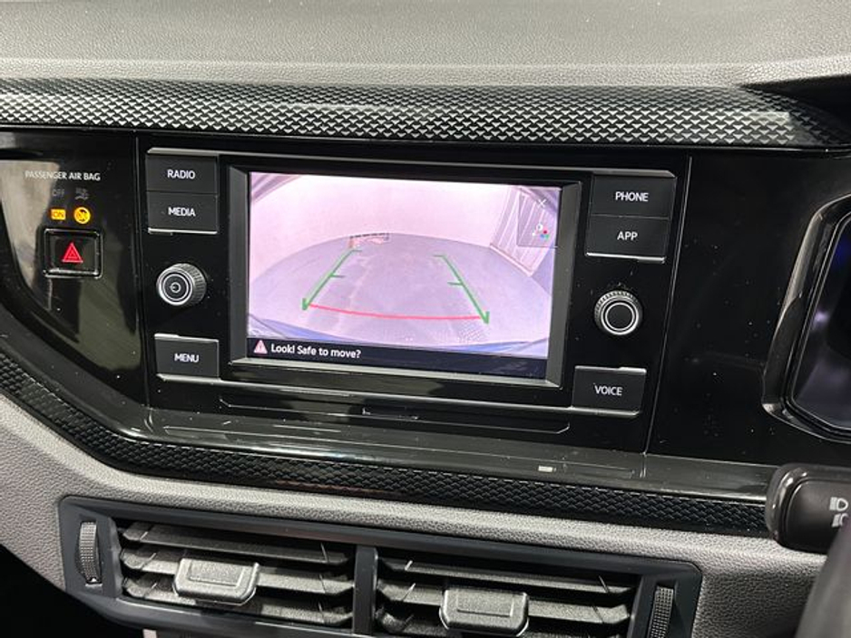 2024 Volkswagen Taigo - image 13