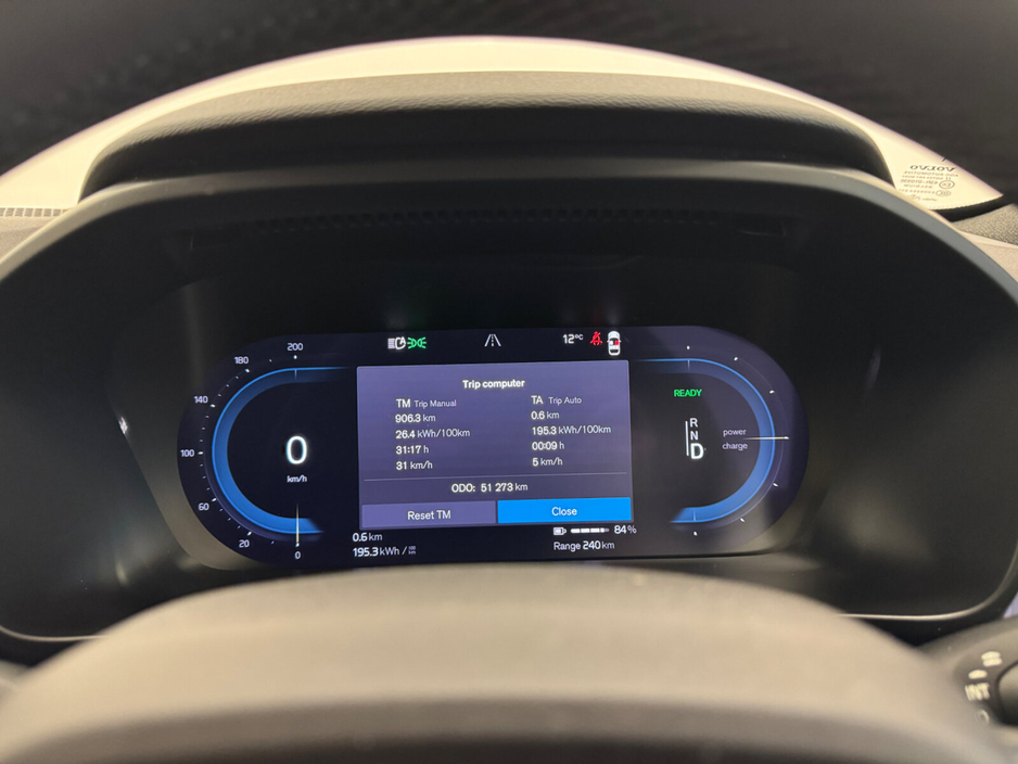 2022 Volvo XC40 BEV 231hp Ultimate €30,000