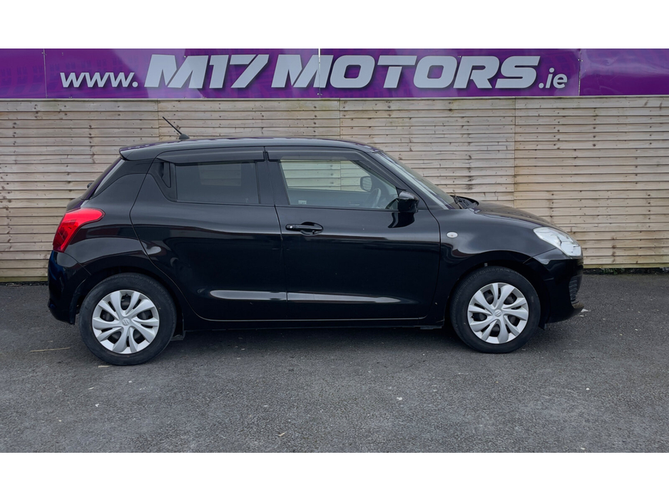 2020 Suzuki Swift - image 2