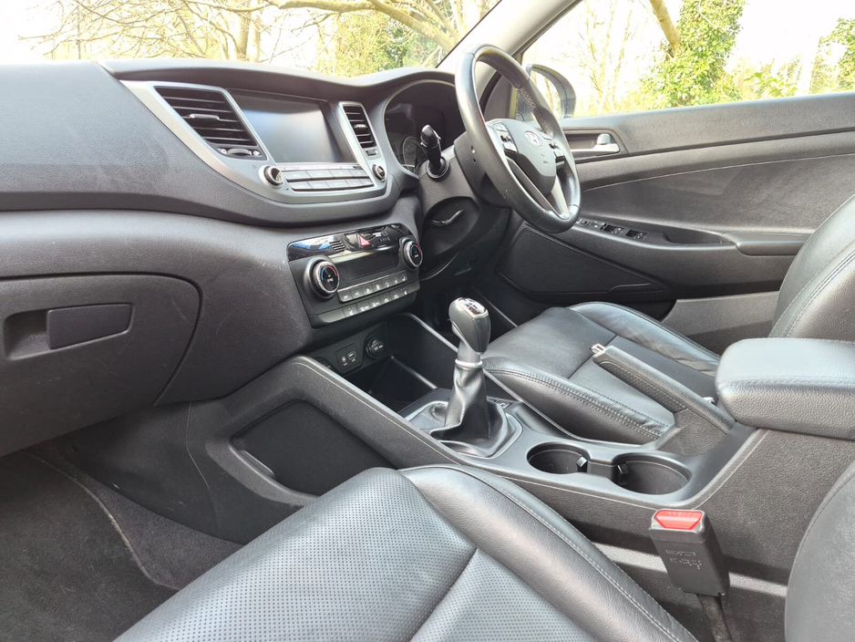 2018 Hyundai Tucson - image 11