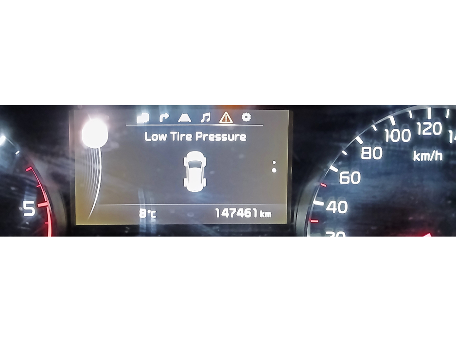 2017 Kia Sportage - image 9