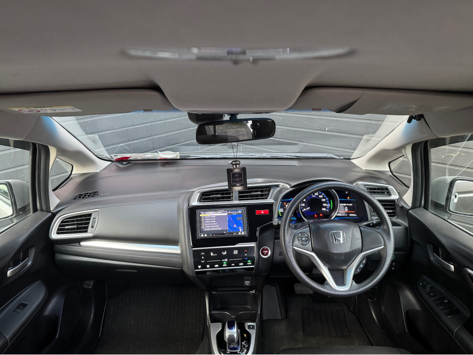 2013 Honda Fit - image 10