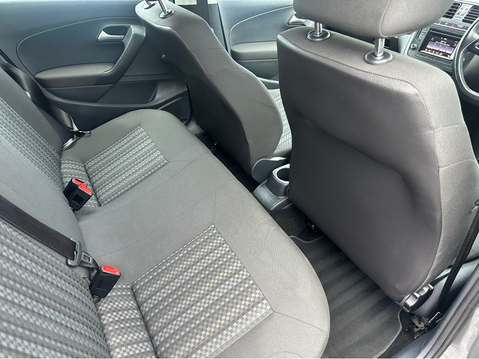 2015 Volkswagen Polo TRENDLINE 1.0 60HP MANUAL 5SPEED 5DR