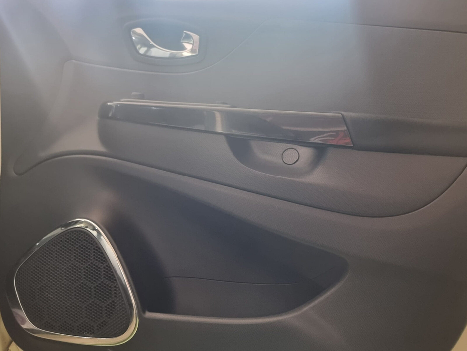 2014 Renault Captur - image 17