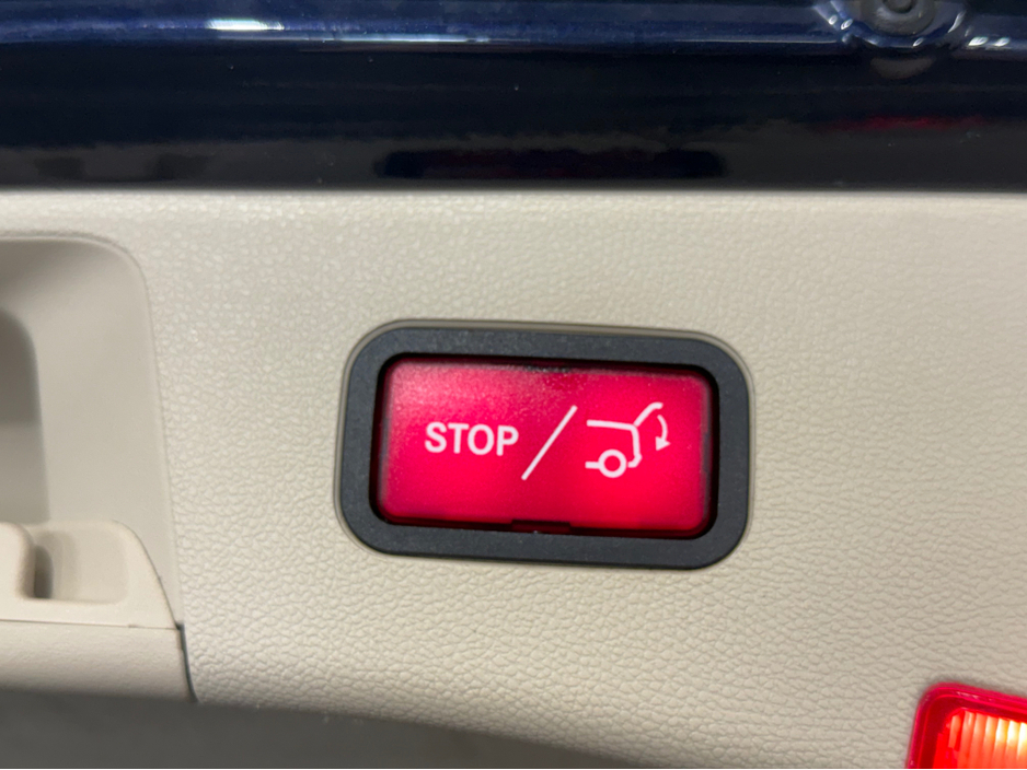 2015 Mercedes-Benz E Class - image 22