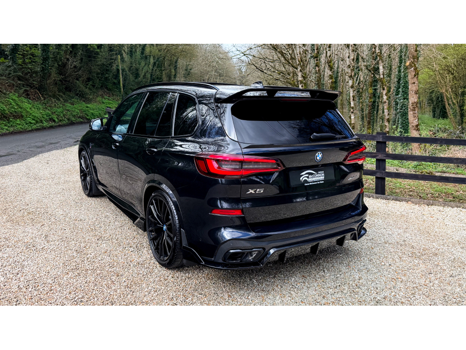 2022 BMW X5 - image 11