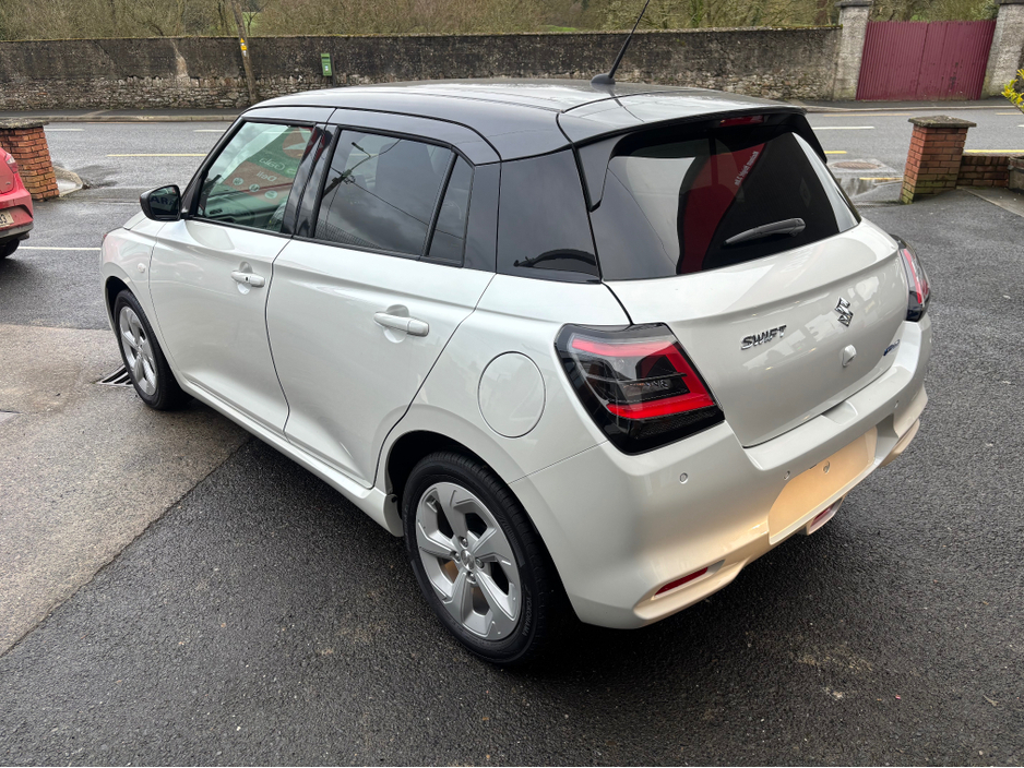 2026 Suzuki Swift - image 5