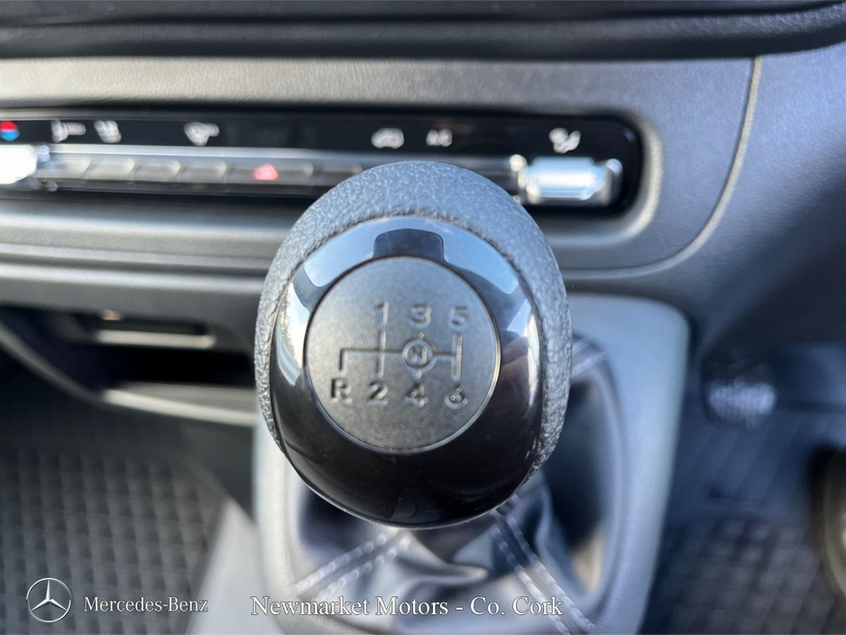 2026 Mercedes-Benz Vito - image 7