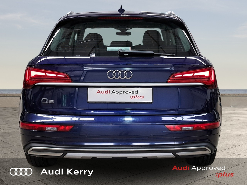 2022 Audi Q5 - image 6