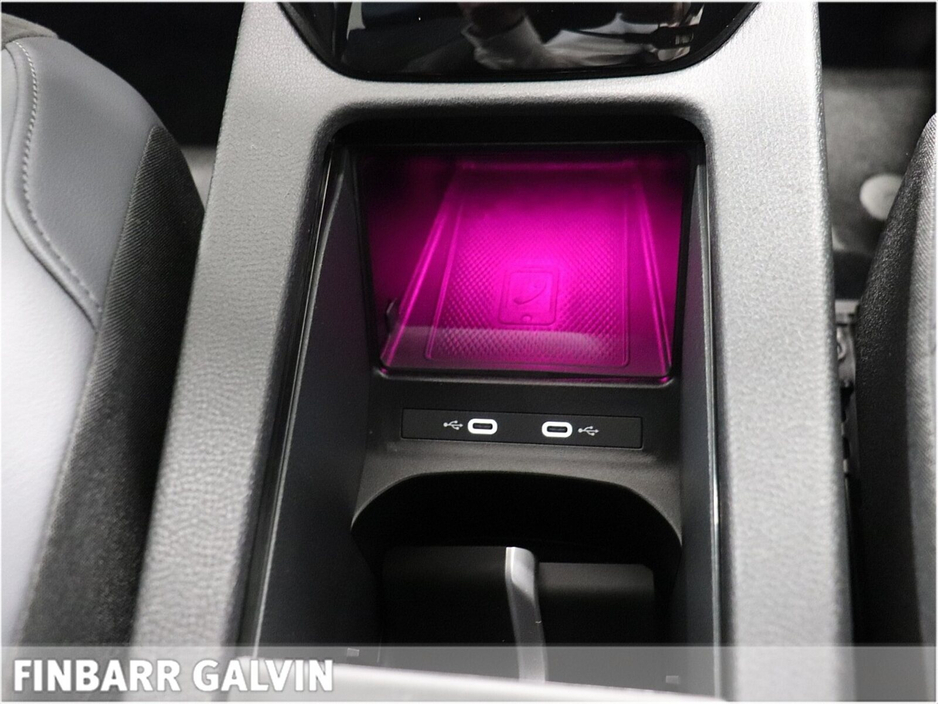 2023 Volkswagen ID.4 - image 18