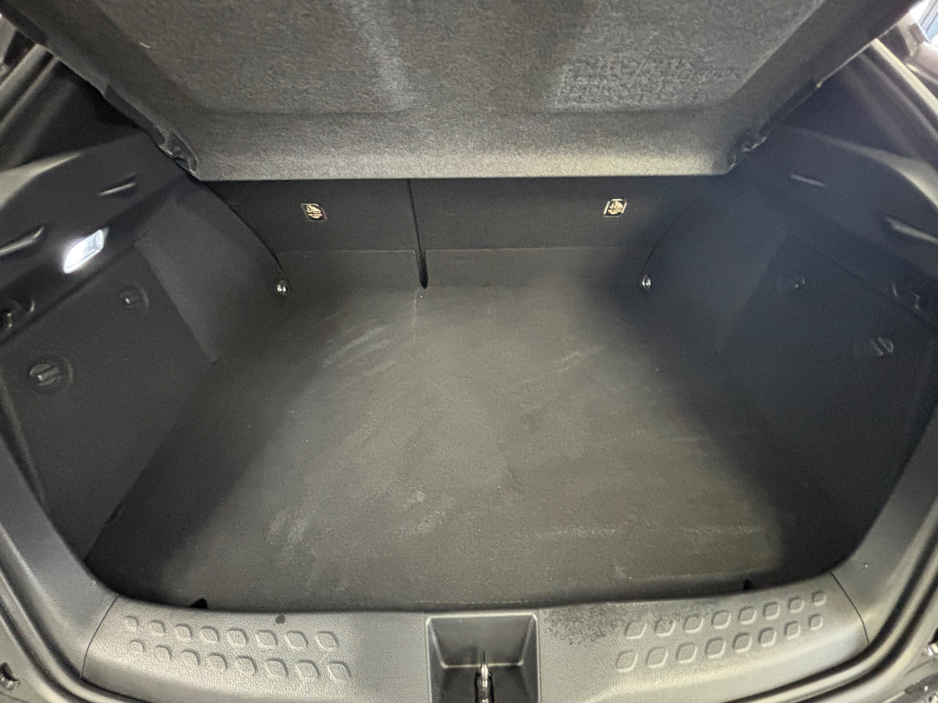 2018 Toyota C-HR - image 8