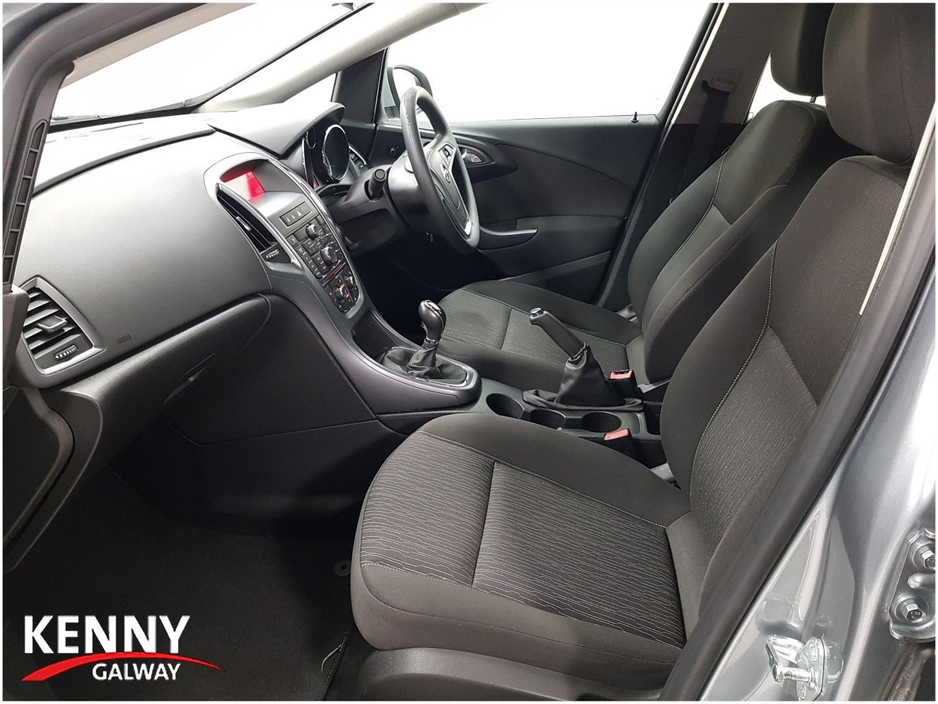 2014 Vauxhall Astra SC 1.4 100PS 5DR €13,993