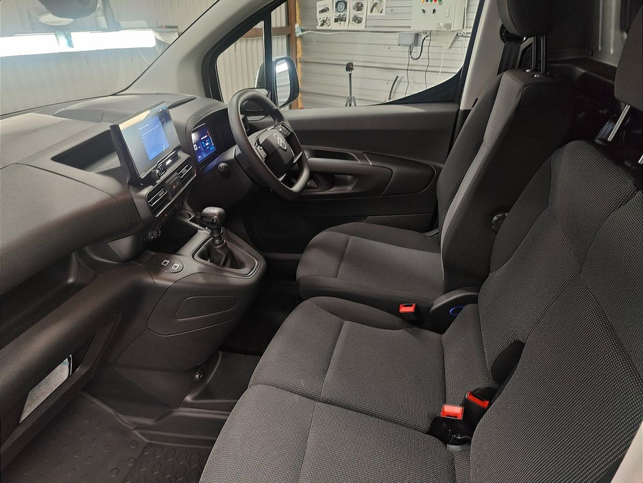 2025 Citroen Berlingo Enterprise From €105 Per Week €22,243