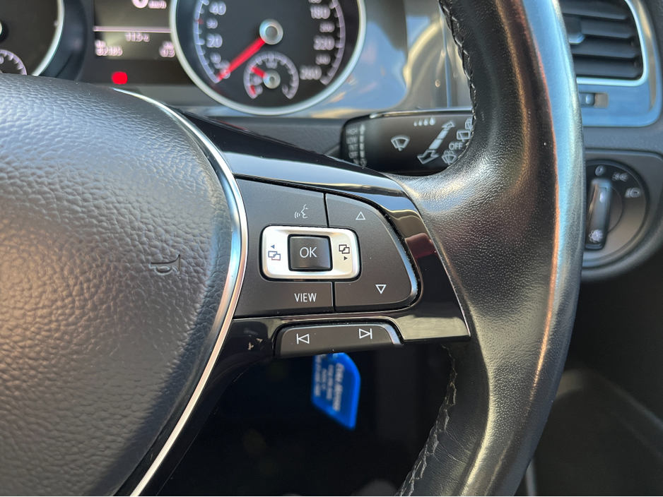 2019 Volkswagen Golf - image 22