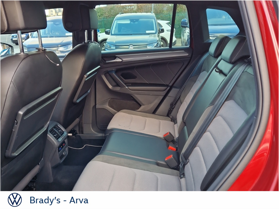2018 Volkswagen Tiguan - image 7