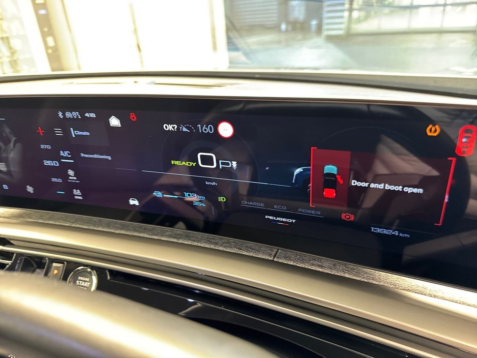 2024 Peugeot 3008 - image 14