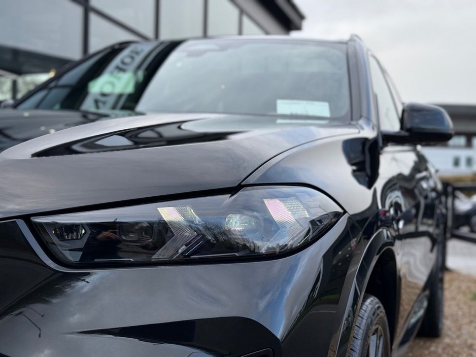 2026 BMW X5 xDrive50e M Sport Pro €111,250