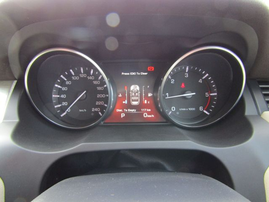 2014 Land Rover Range Rover Evoque - image 24