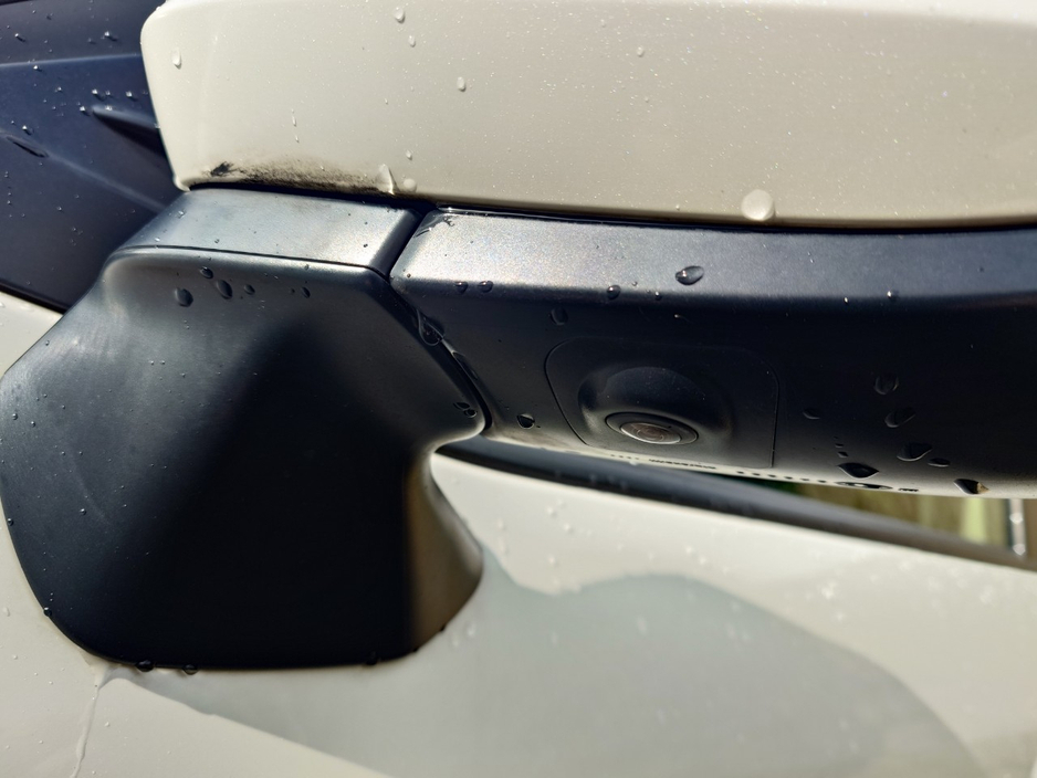 2020 Toyota Yaris Cross - image 14