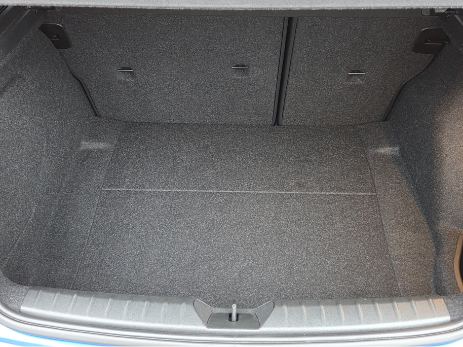 2016 BMW 1 Series Estoril Blue M sport 118 D €16,950