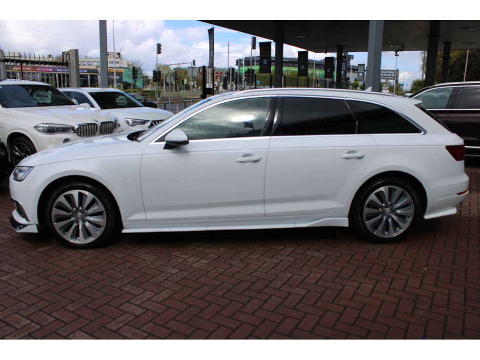 2017 Audi A4 - image 7