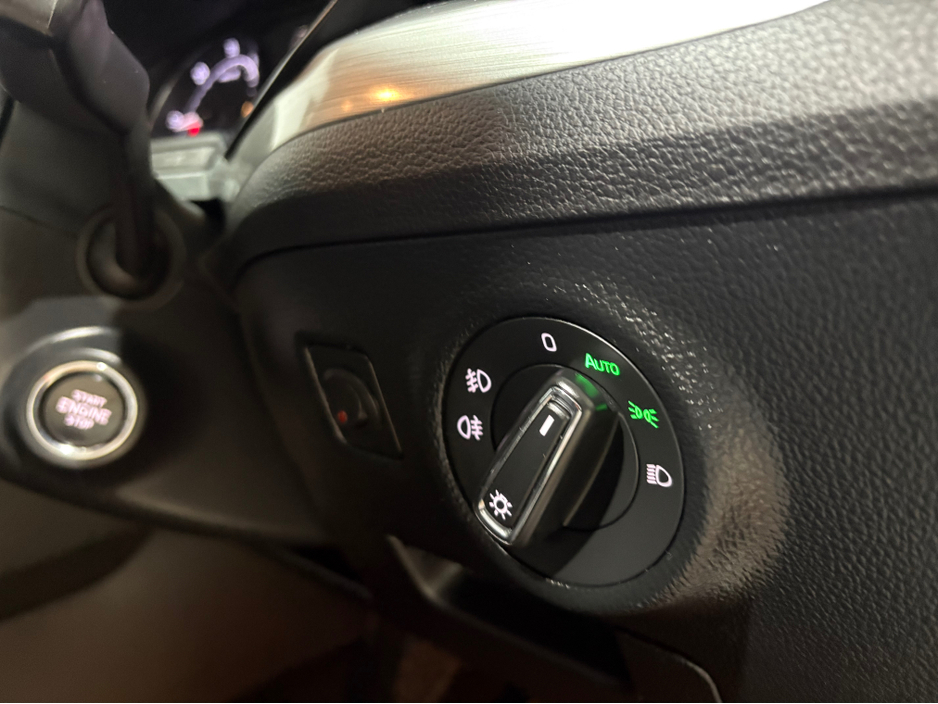 2020 Skoda Superb STYLE ESTATE 2.0 TDI 150HP 4DR €14,950