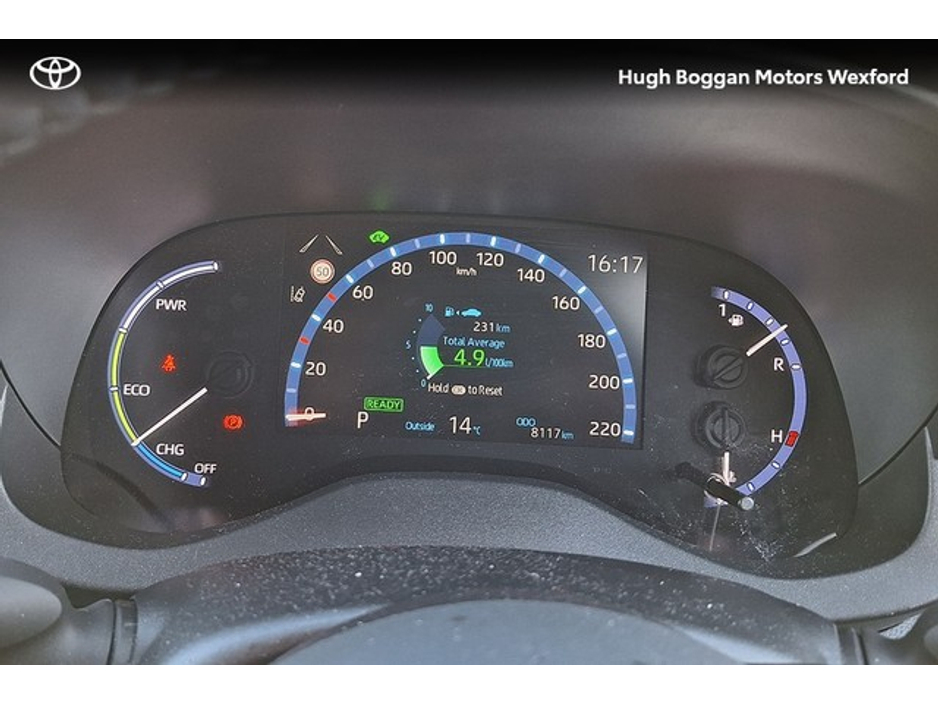 2024 Toyota Yaris Cross - image 18