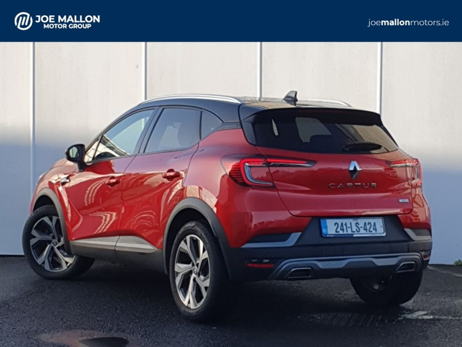 2024 Renault Captur - image 2