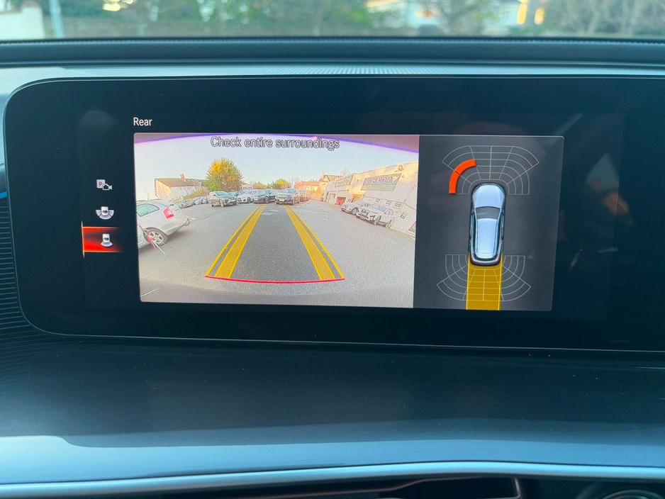 2023 Mercedes-Benz EQC 400 AMG LINE 4MATIC €39,995