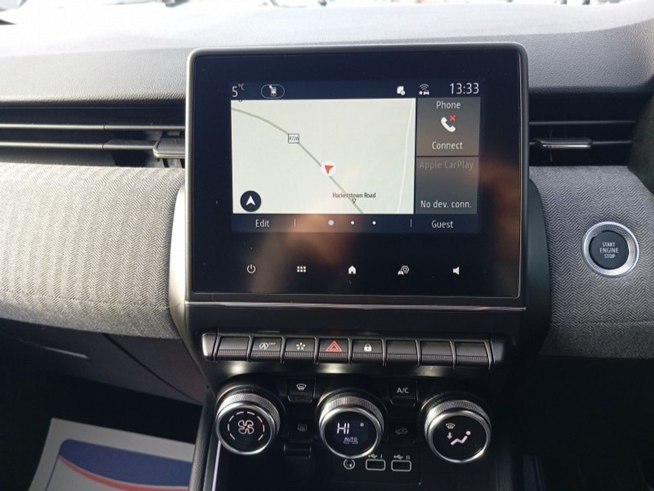 2025 Renault Clio TCe 90 DFull Techno €24,650