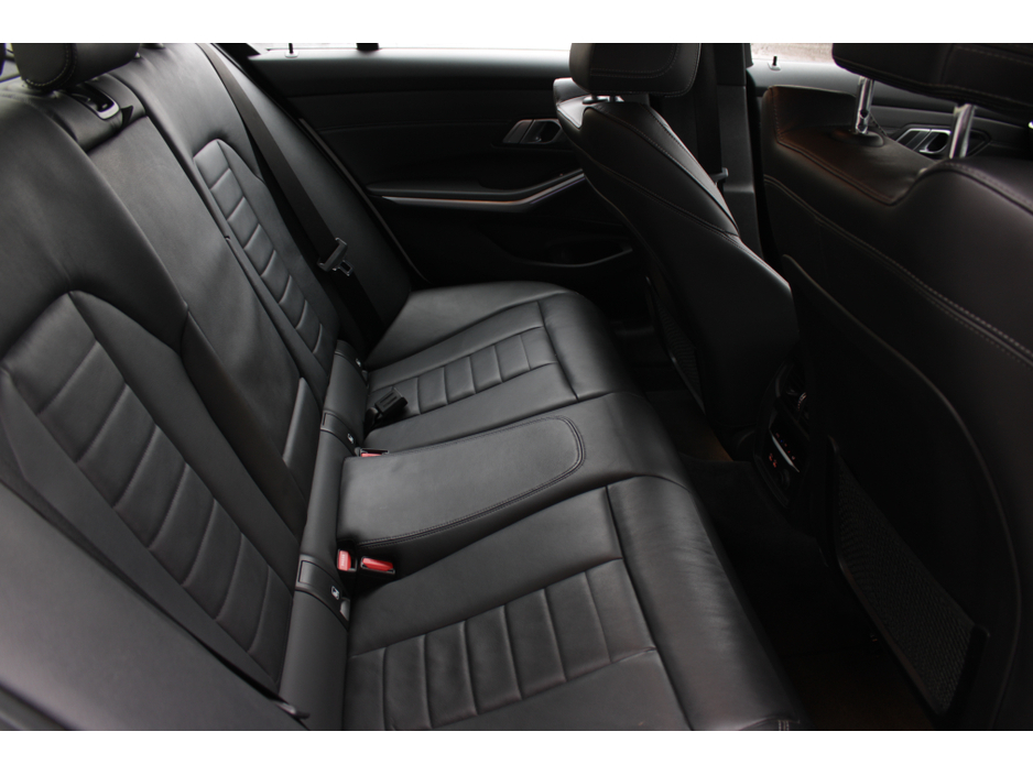 2019 BMW 3 Series 2.0D X-DRIVE M-SPORT PRO PLUS 4DR SALOON AUTO // 1 OWNER WITH ONLY 91,000 KM'S // BUY WITH CONFIDENCE AA AND SIMI APPROVED DEALER 2026 // FINANCE ARRANGED // ALL TRADE INS WELCOME // €33,950