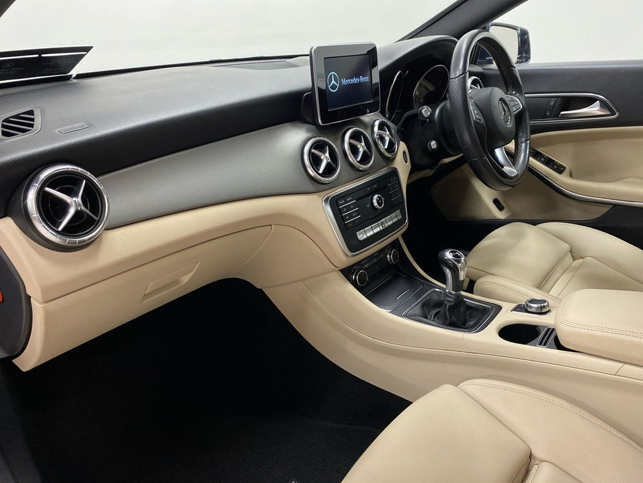 2019 Mercedes-Benz CLA Class CLA 180 | Reversing Camera €25,950