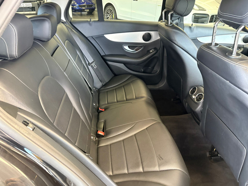 2016 Mercedes-Benz C Class - image 16