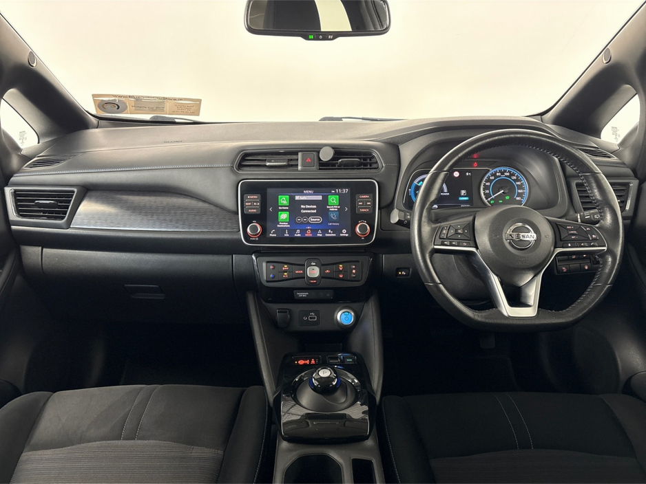 2021 Nissan Leaf PREMIUM 40KW**SEMI DIGITAL DASH**TOUCHSCREEN BLUETOOTH MEDIA**NAVIGATION**REVERSE CAMERA**PARKING SENSORS**ECO MODE**MULTIFUNCTIONAL STEERING WHEEL**CRUISE CONTROL**AUTO LIGHTS**AUTO WIPERS**ISOFIX** €14,995