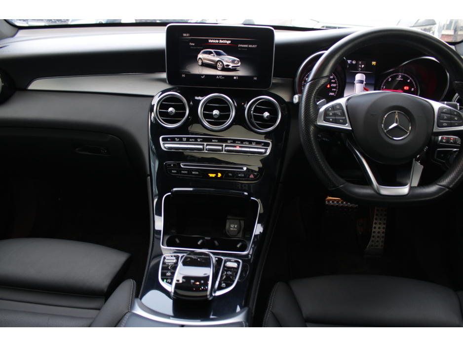 2019 Mercedes-Benz GLC Class GLC220D 4MATIC AMG SPORT 5DR ESTATE AUTOMATIC // AS NEW CONDITION THROUGHOUT // BUY WITH CONFIDENCE AA AND SIMI APPROVED DEALER 2026 // FINANCE ARRANGED // ALL TRADE INS WELCOME // €29,950