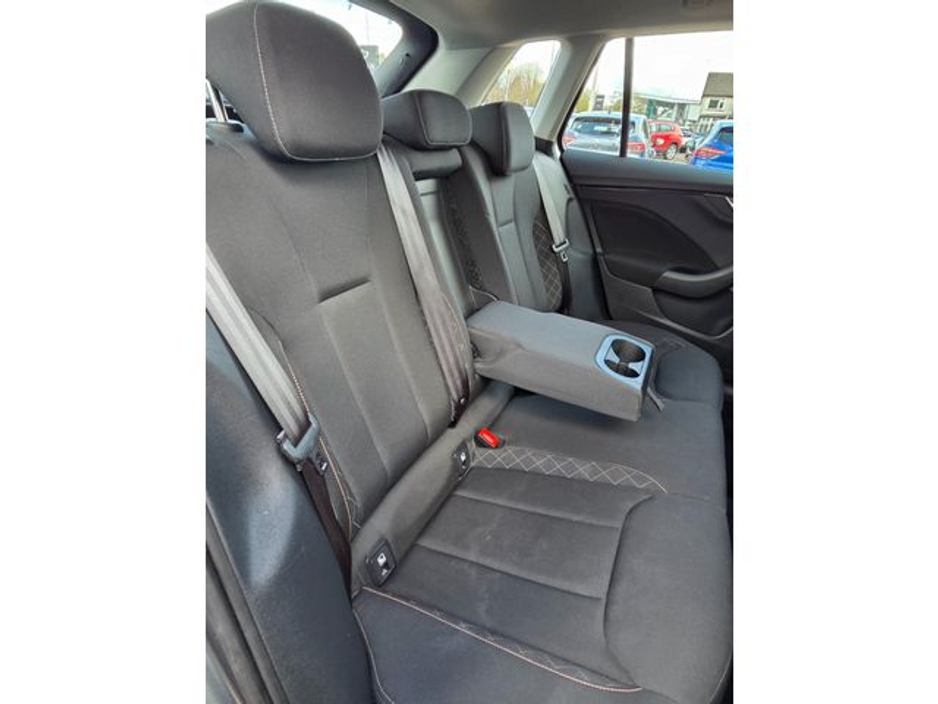 2023 Skoda Kamiq - image 7