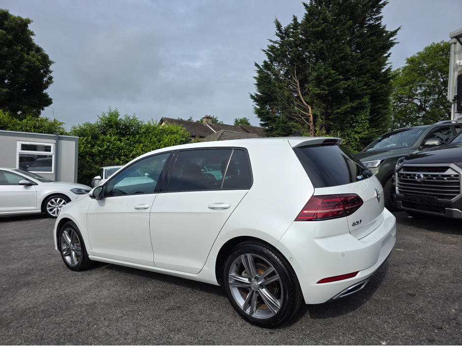 2020 Volkswagen Golf 1.4 FULL LEATHER SEATS ELECTRIC MEMORY SEATS  NAVI VIRTUAL CLOCKS ANDROID AUTO CARPLAY BLIND SPOT REAR TRAFFIC ASSIST ROAD SIGN RECOGNIZING  LANE ASSIST LOW TAX BAND €22,950