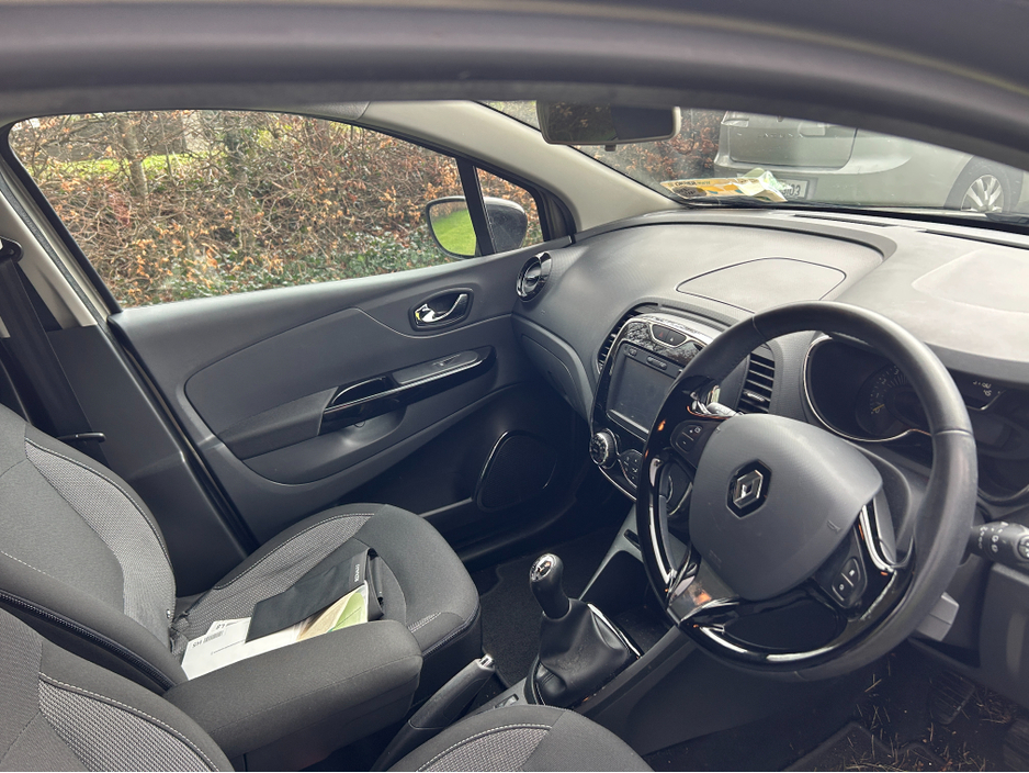 2015 Renault Captur - image 6