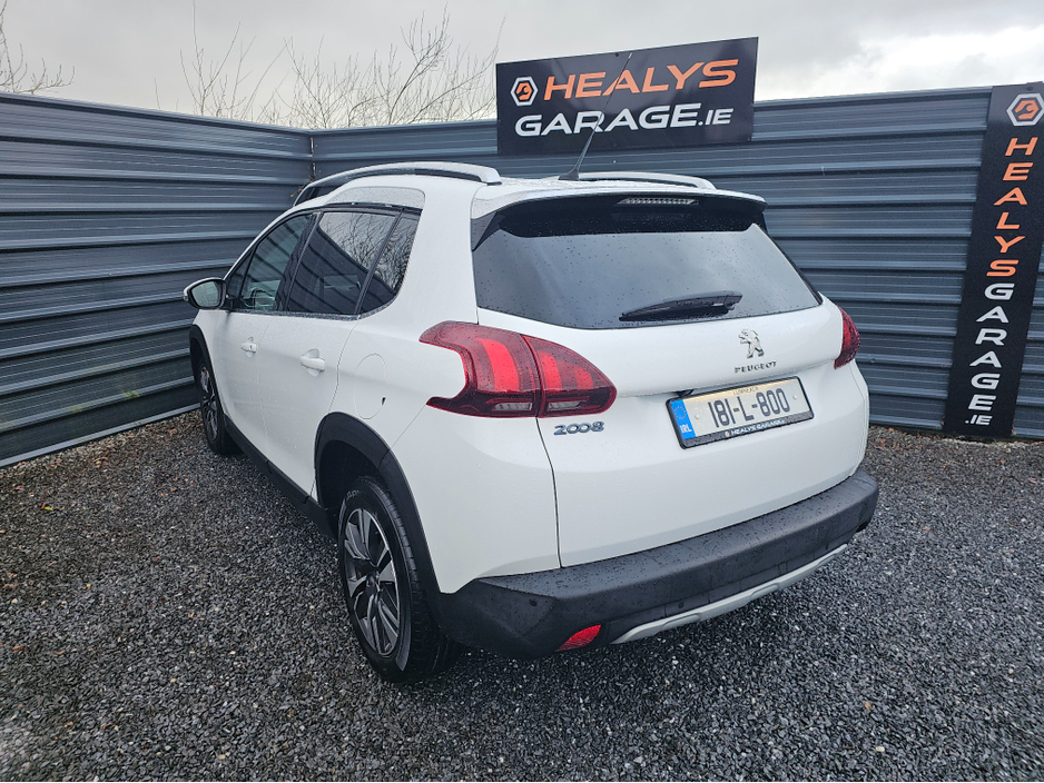 2018 Peugeot 2008 - image 4