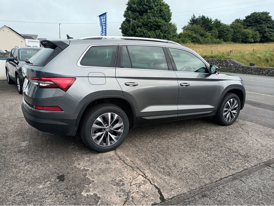 2022 Skoda Kodiaq - image 9