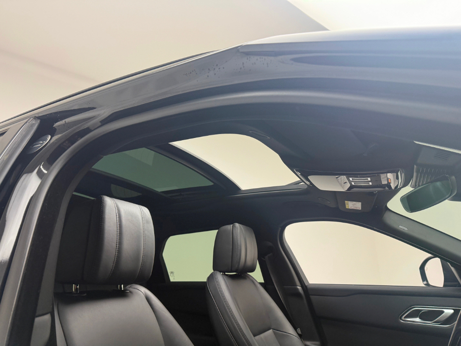 2024 Land Rover Range Rover Velar HSE P400E *PAN ROOF* €65,990