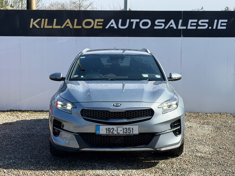 2019 Kia XCeed - image 2