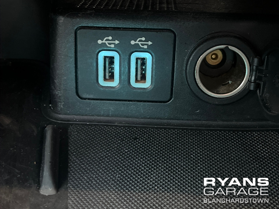 2021 Ford Focus - image 23