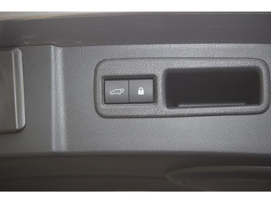 2019 Lexus NX 300 h 300H Premium - 12 M €32,950