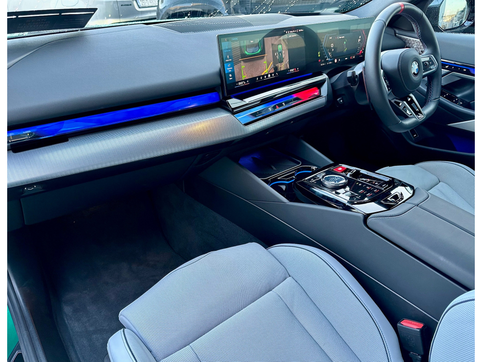 2025 BMW M5 TOURING *LOW KM* 717BHP €139,950